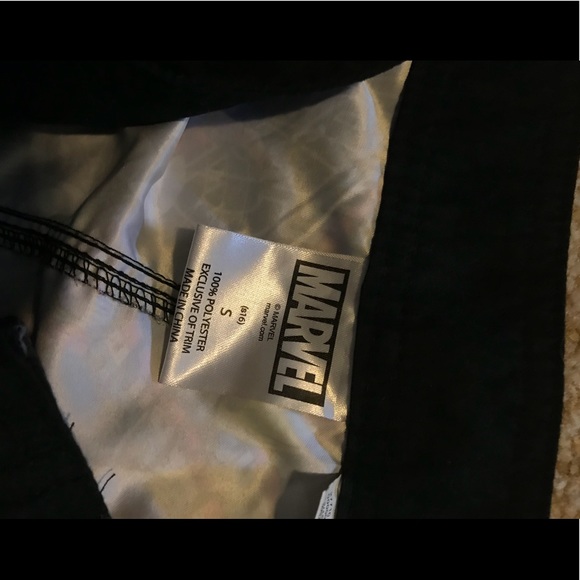 Men’s Never Worn Marvel Swim Trunks - Picture 3 of 3